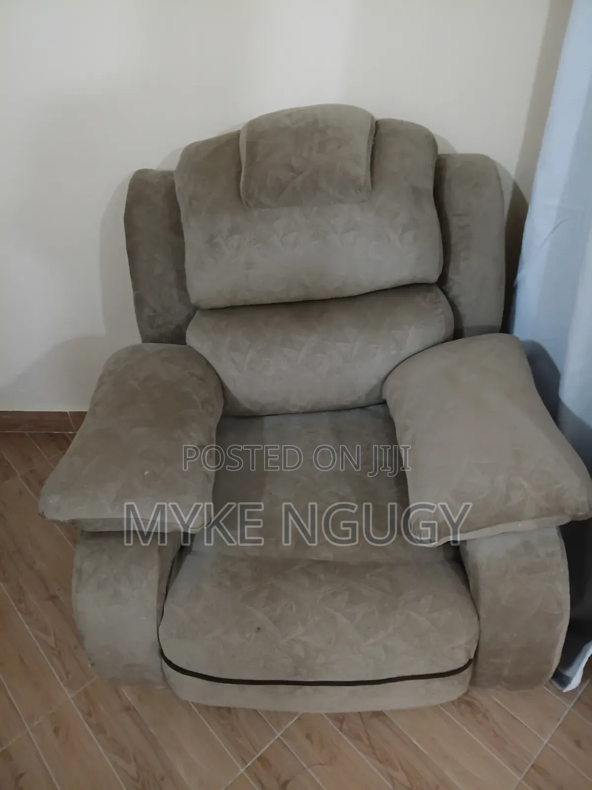 Seat-6 Seater