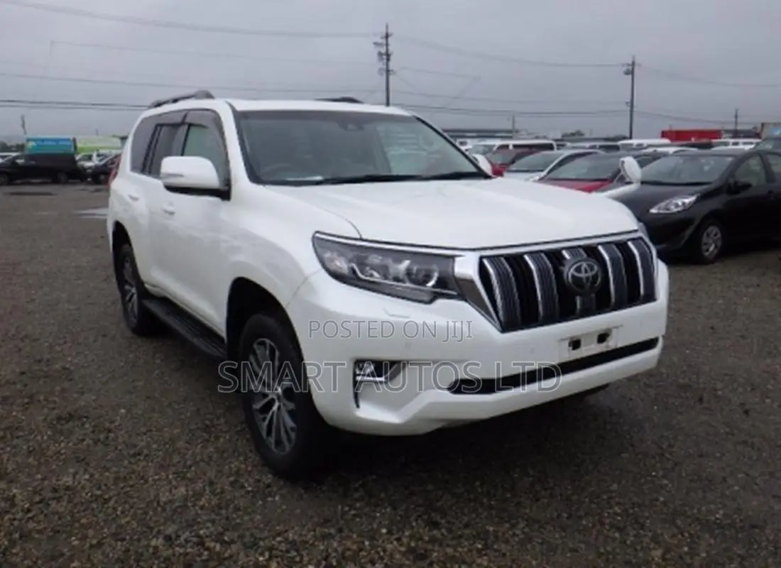 Toyota Land Cruiser Prado 2019 White