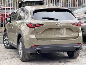 Mazda 5 2022 Beige