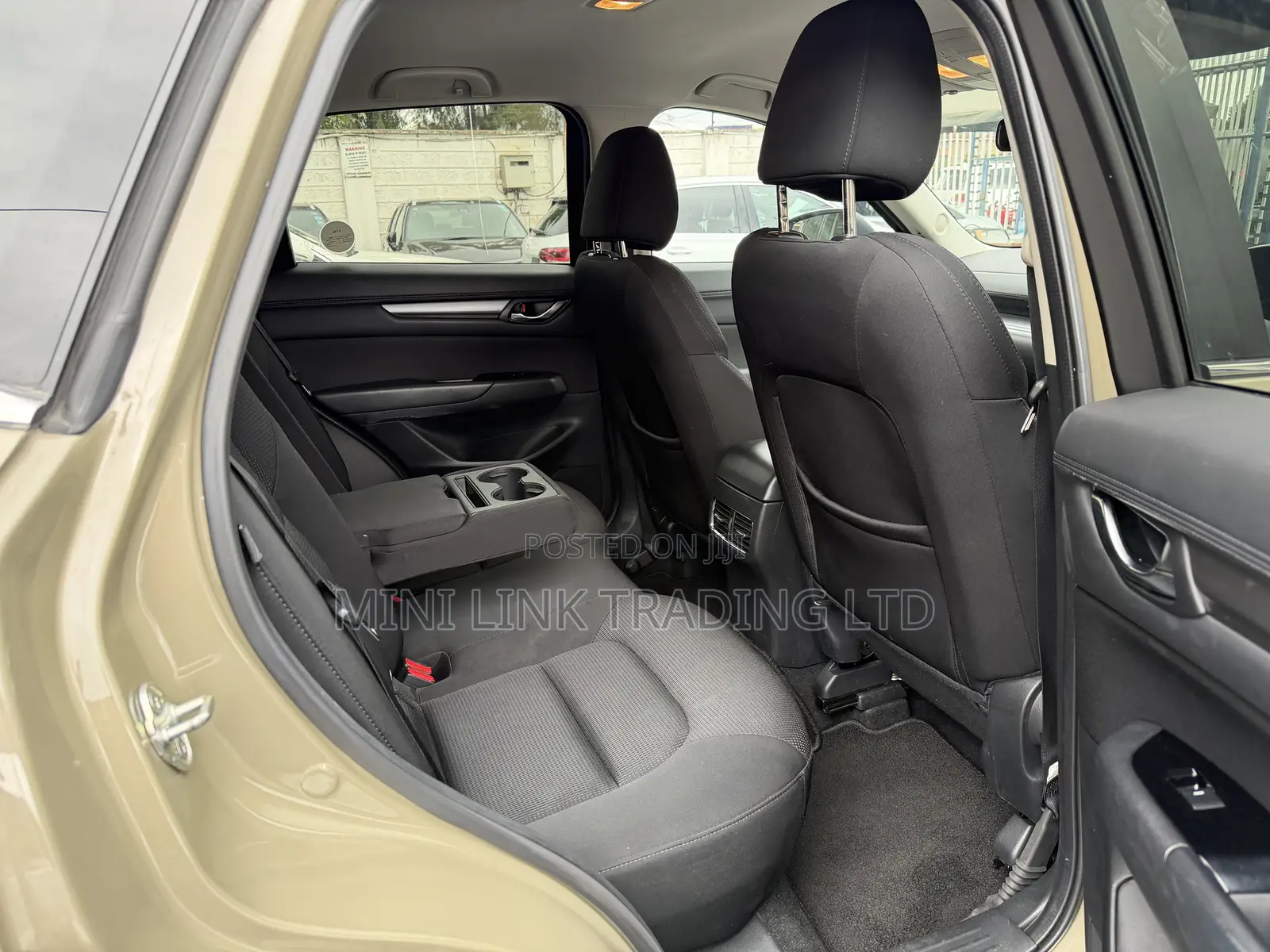 Mazda 5 2022 Beige