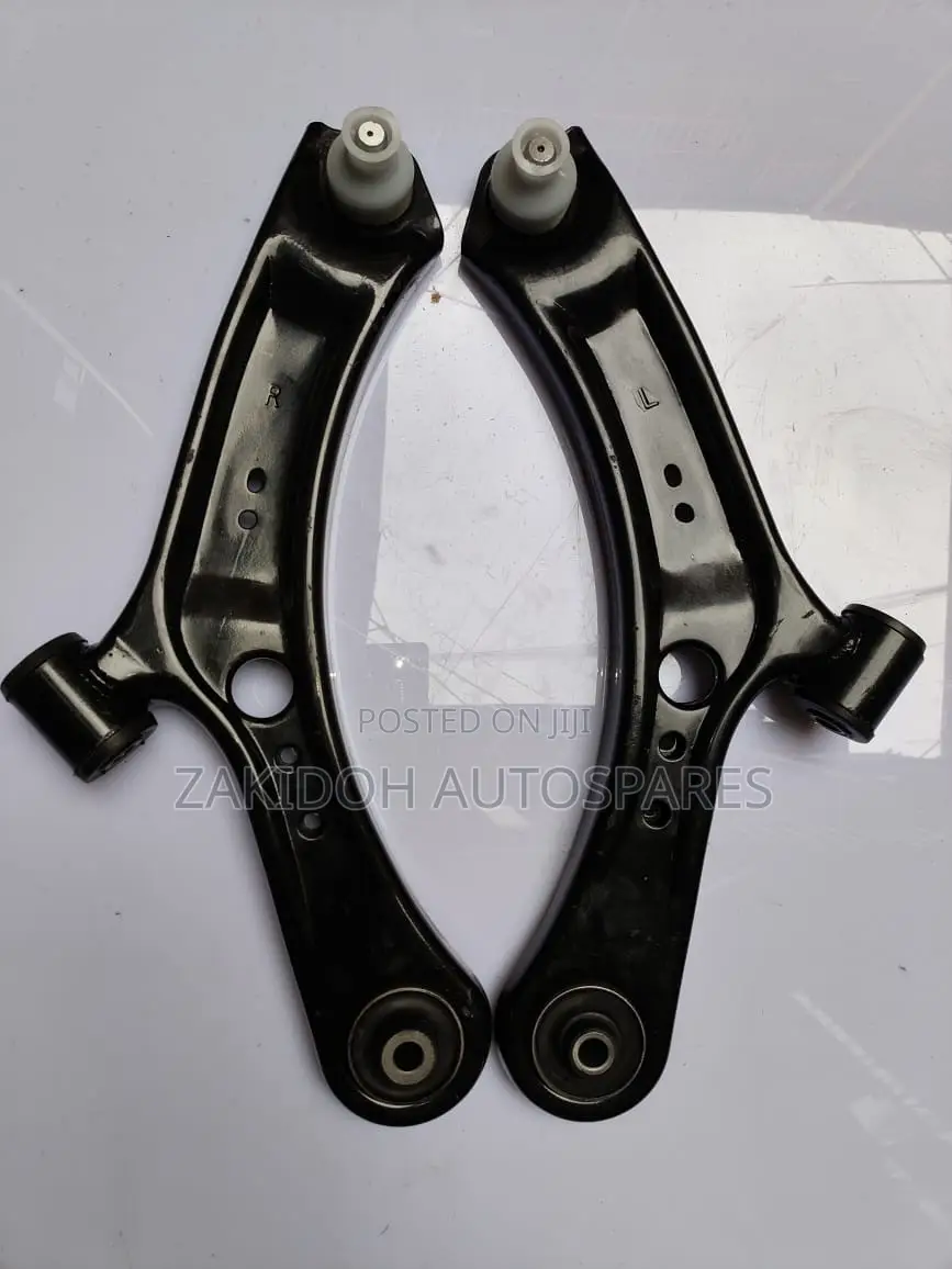 Suzuki Swift Front Arm