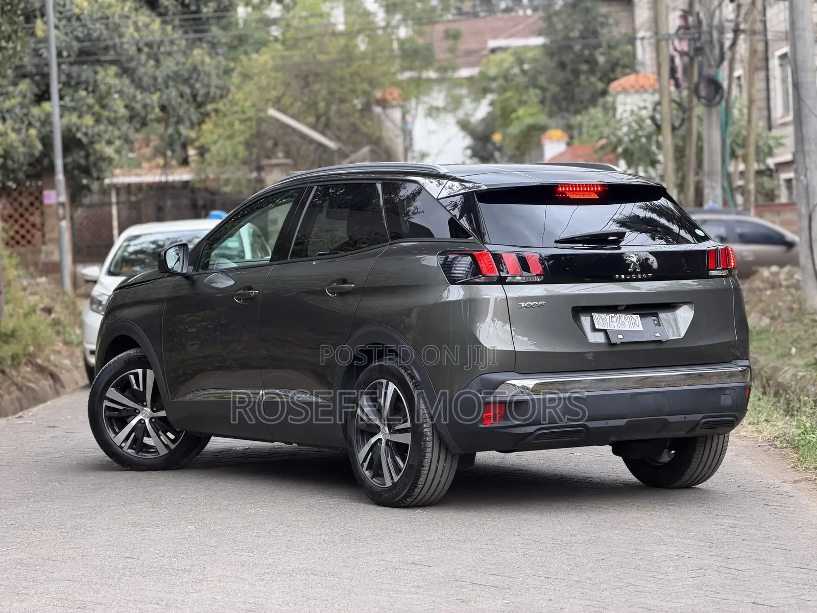 Peugeot 3008 2019 Green