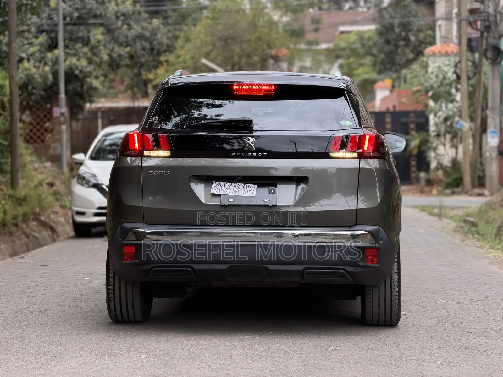 Peugeot 3008 2019 Green