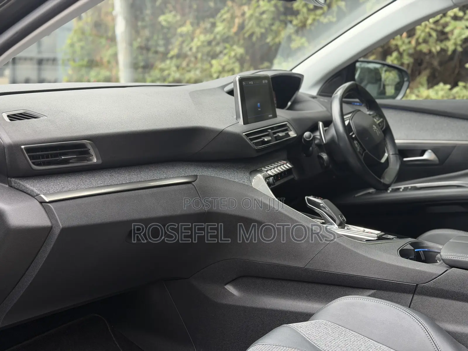 Peugeot 3008 2019 Green