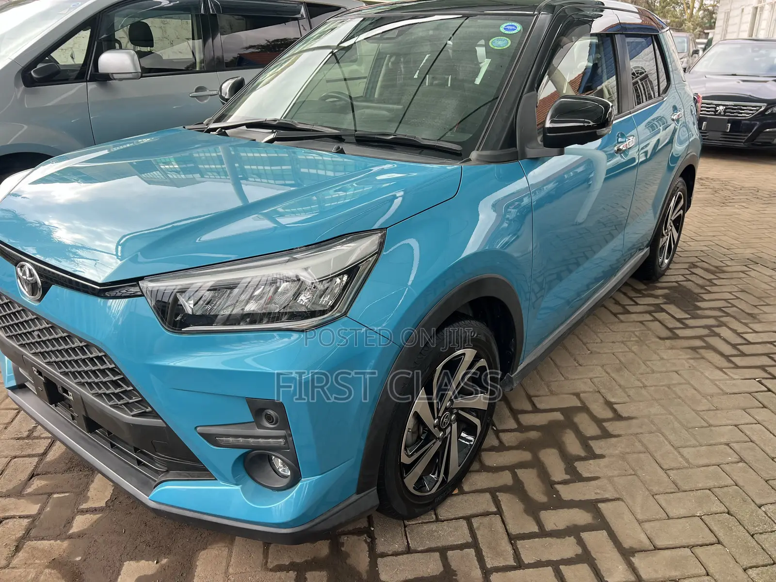 Toyota Raize 1.0 AWD 2020 Blue