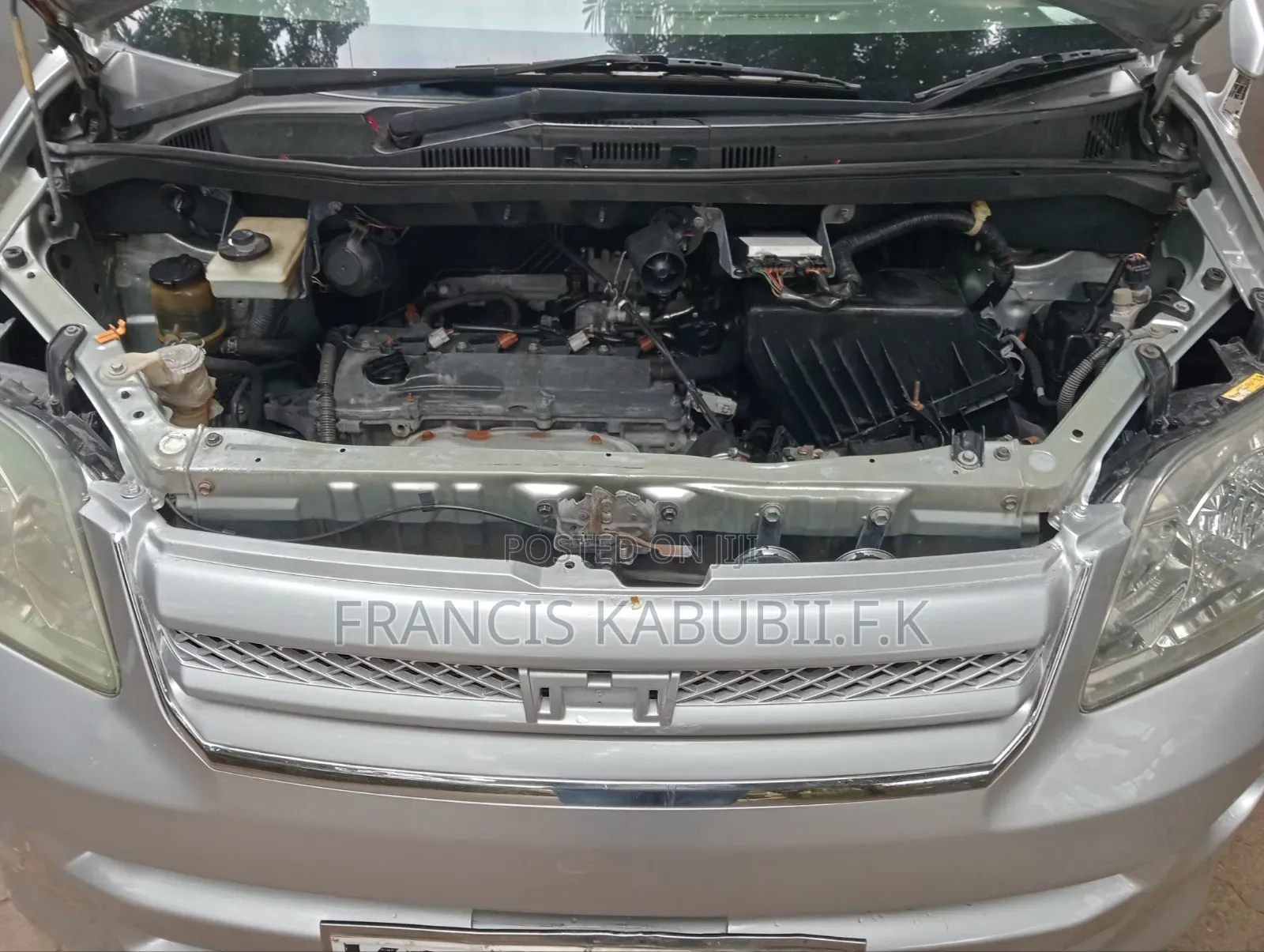 Toyota Noah 2.0 FWD (8 Seater) 2006 Silver