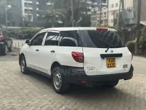 Nissan Advan 2017 White