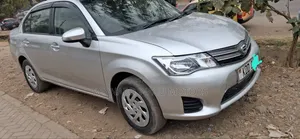 Toyota Axio 2014 Silver