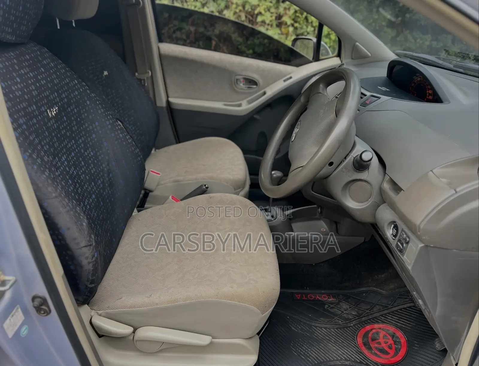 Toyota Vitz 1.0 FWD 5dr 2008 Gray