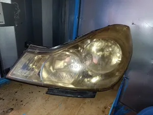 Wingroad Y12 Non-Xenon Headlight