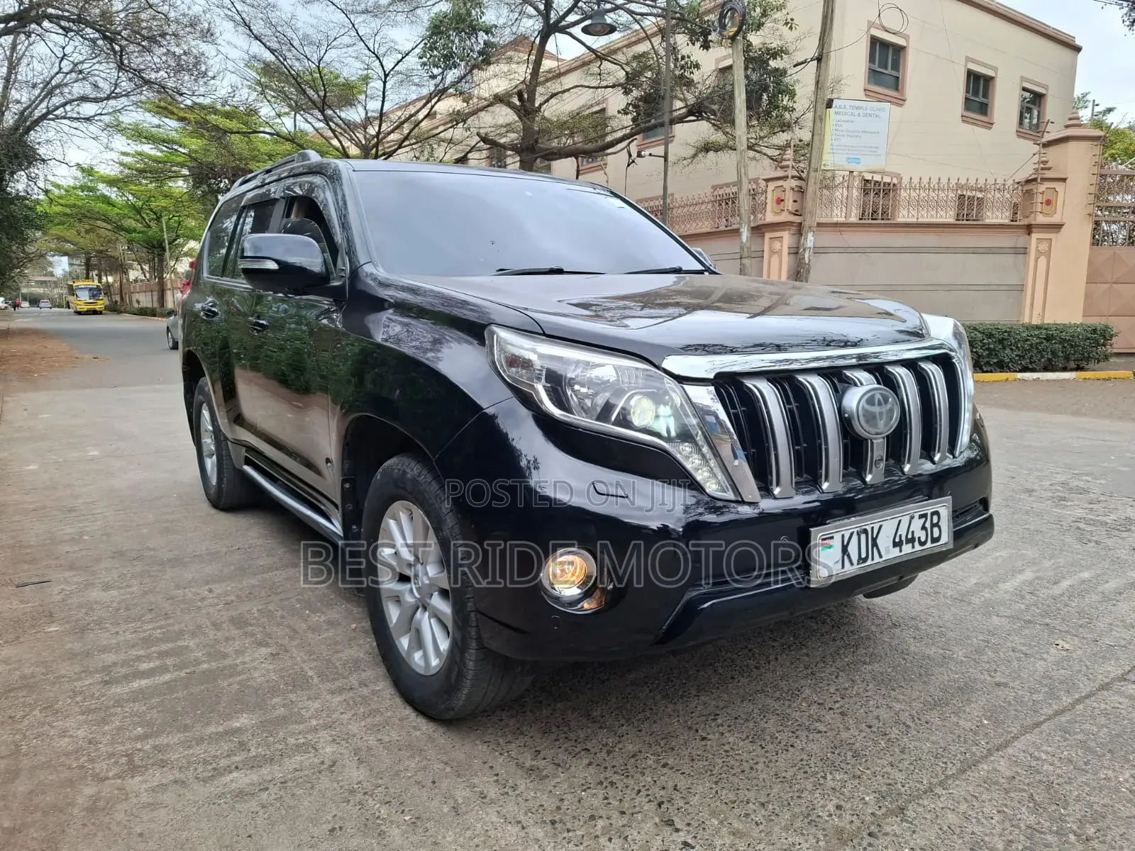 Toyota Land Cruiser Prado 2.8 D-4D 2016 Black