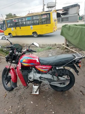Bajaj Boxer 150 UG 2021 Red