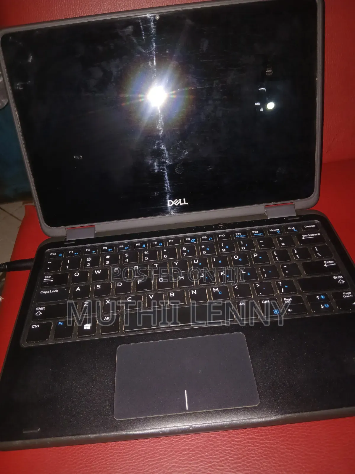 Laptop Dell Latitude 3190 2-in-1 4GB Intel Pentium SSD 128GB