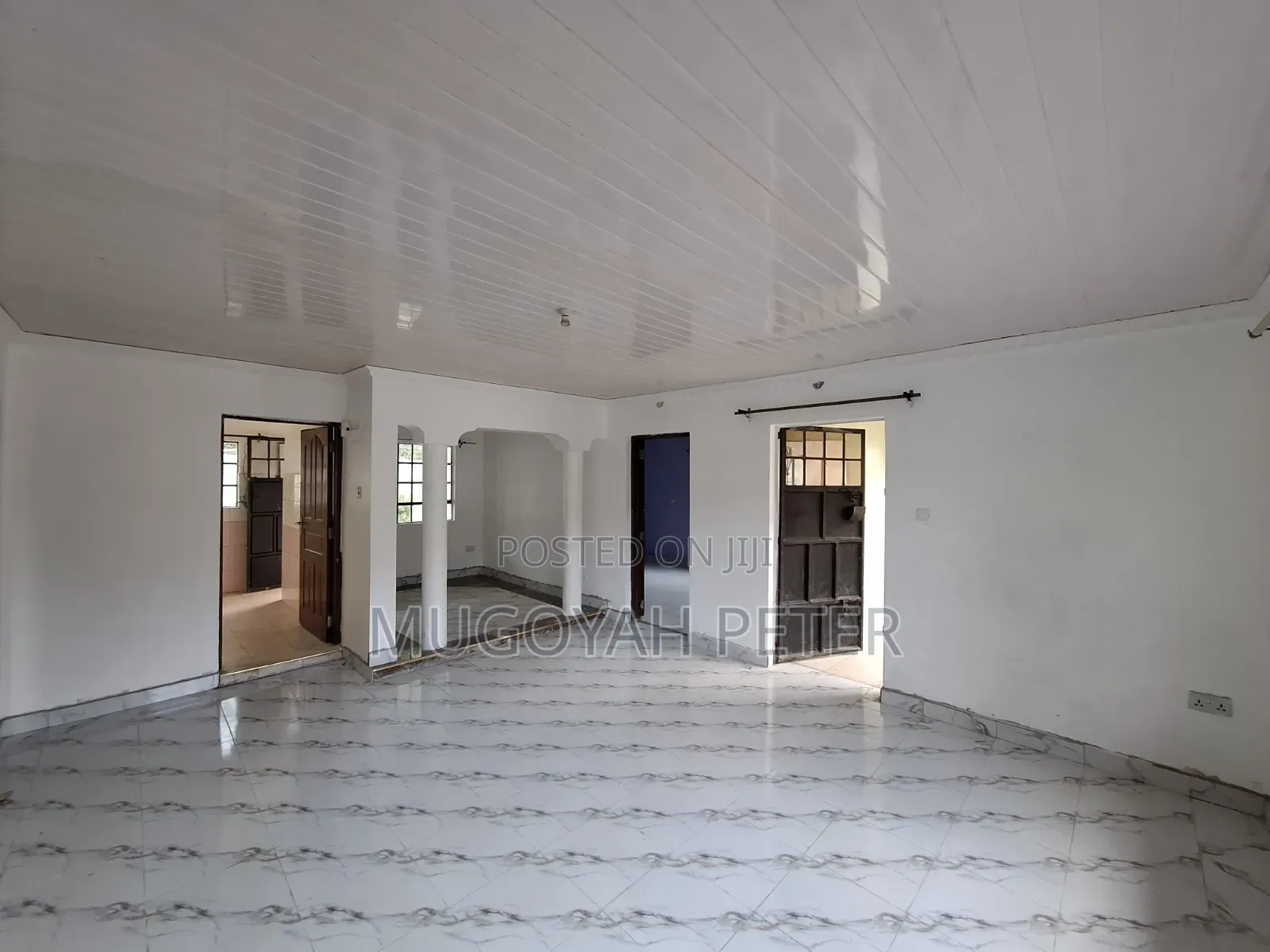 3bdrm Bungalow in Zambezi/Sigona for rent