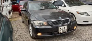 BMW 320i Sedan RWD 2006 Black