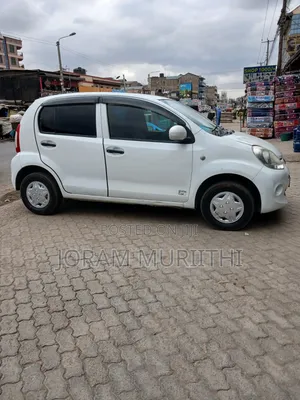 Toyota Passo 1.0 AWD 2014 White