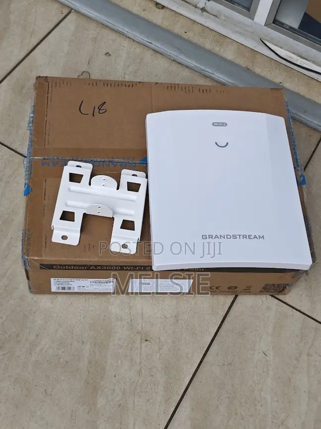 Grandstream GWN7660ELR Outdoor AX3000 WiFi 6 Access Point