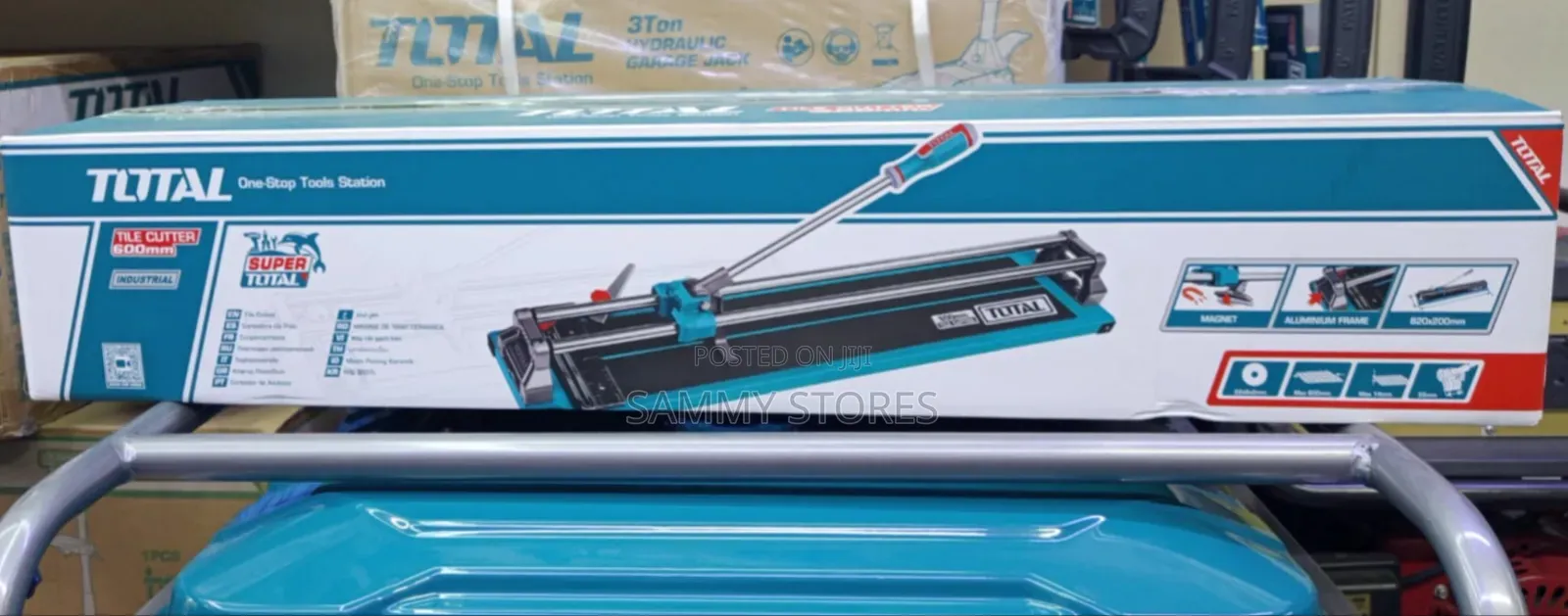 TOTAL Professional Tile Cutting Machine