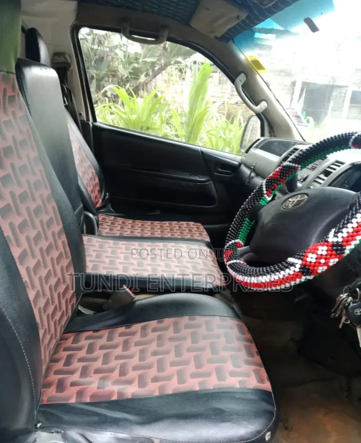 Toyota HiAce 2008 White
