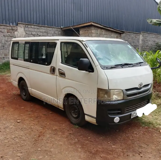 Toyota HiAce 2008 White