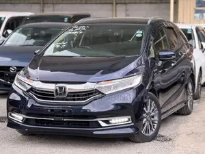 Honda Fit Shuttle 1.5 Hybrid 2WD 2019 Blue