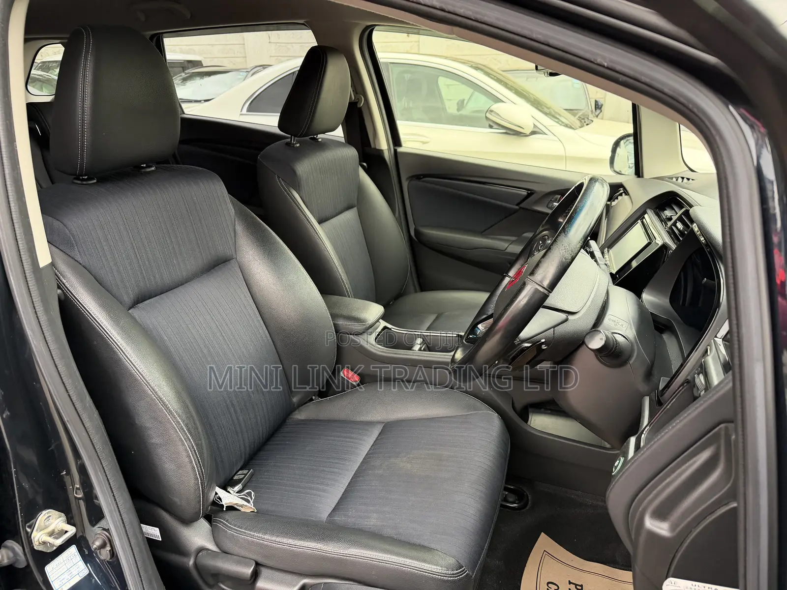 Honda Fit Shuttle 1.5 Hybrid 2WD 2019 Blue