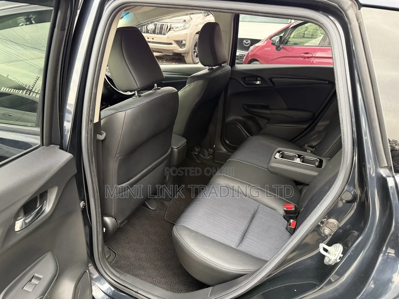 Honda Fit Shuttle 1.5 Hybrid 2WD 2019 Blue