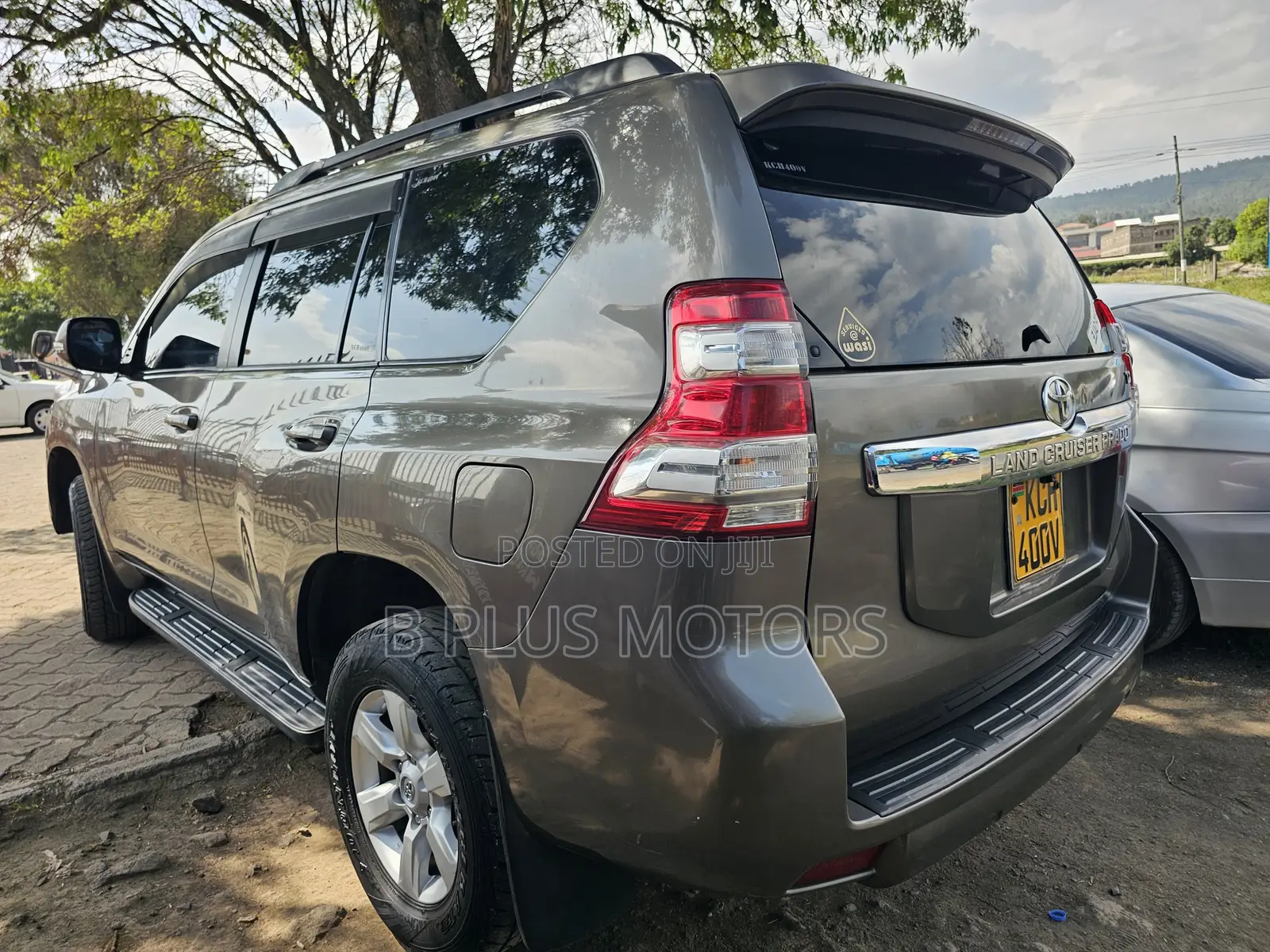 Toyota Land Cruiser Prado 2016 Gray