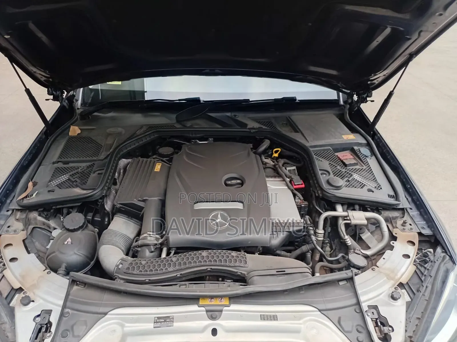 Mercedes-Benz C200 2015 Blue