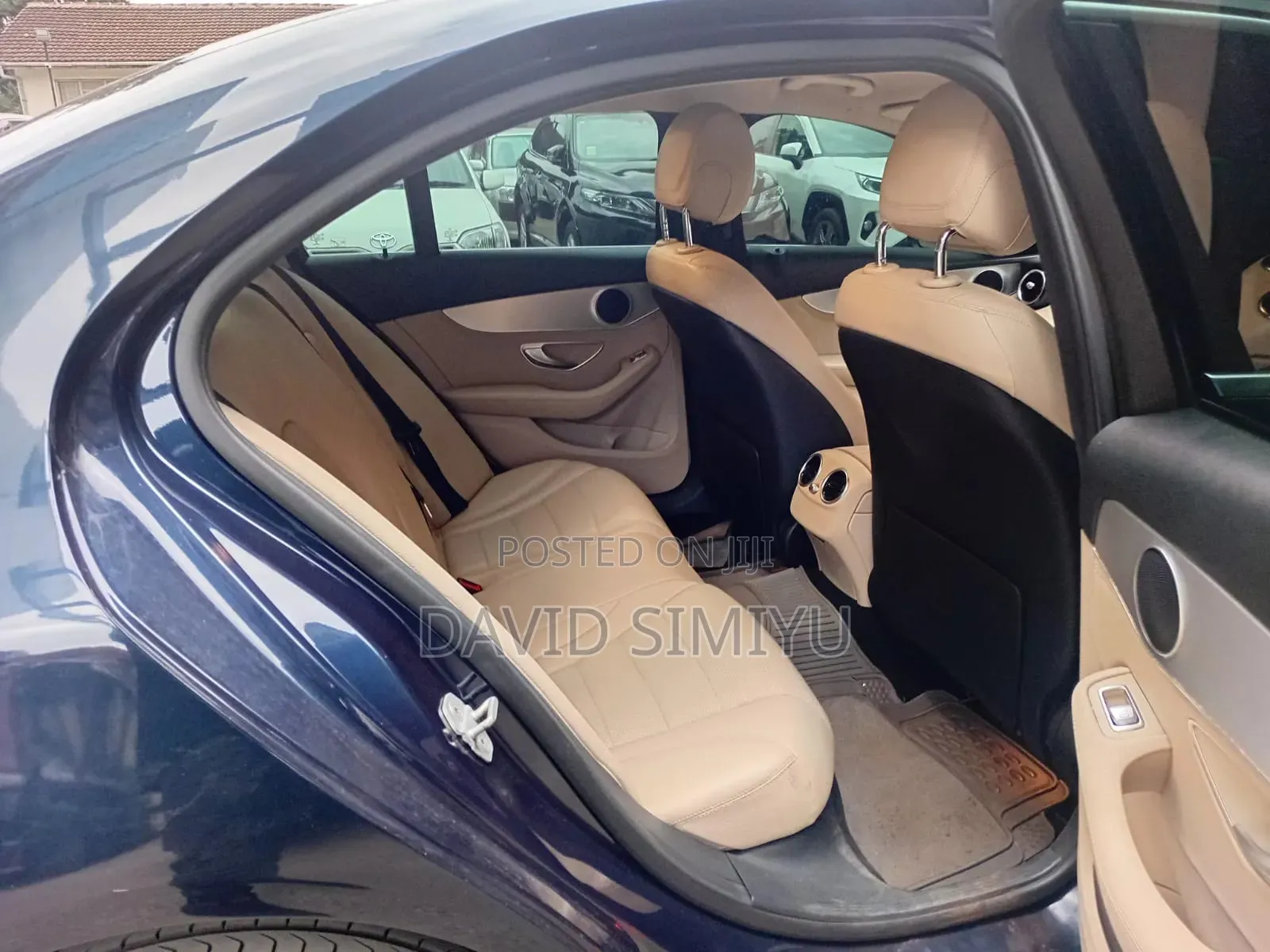 Mercedes-Benz C200 2015 Blue