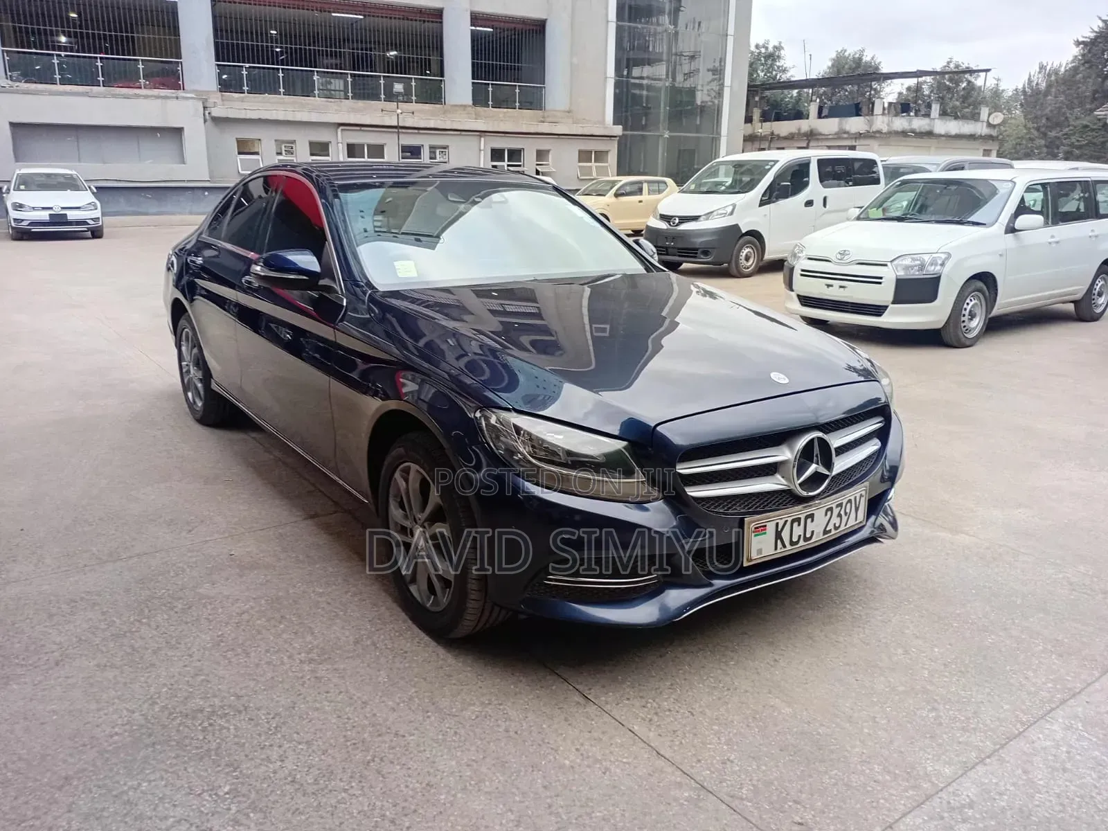 Mercedes-Benz C200 2015 Blue