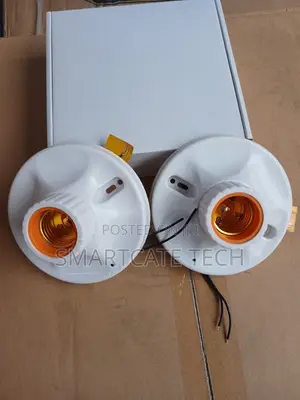 WiFi Bulb holderSecurity Camera – Wide View, Motion Alerts HD Video