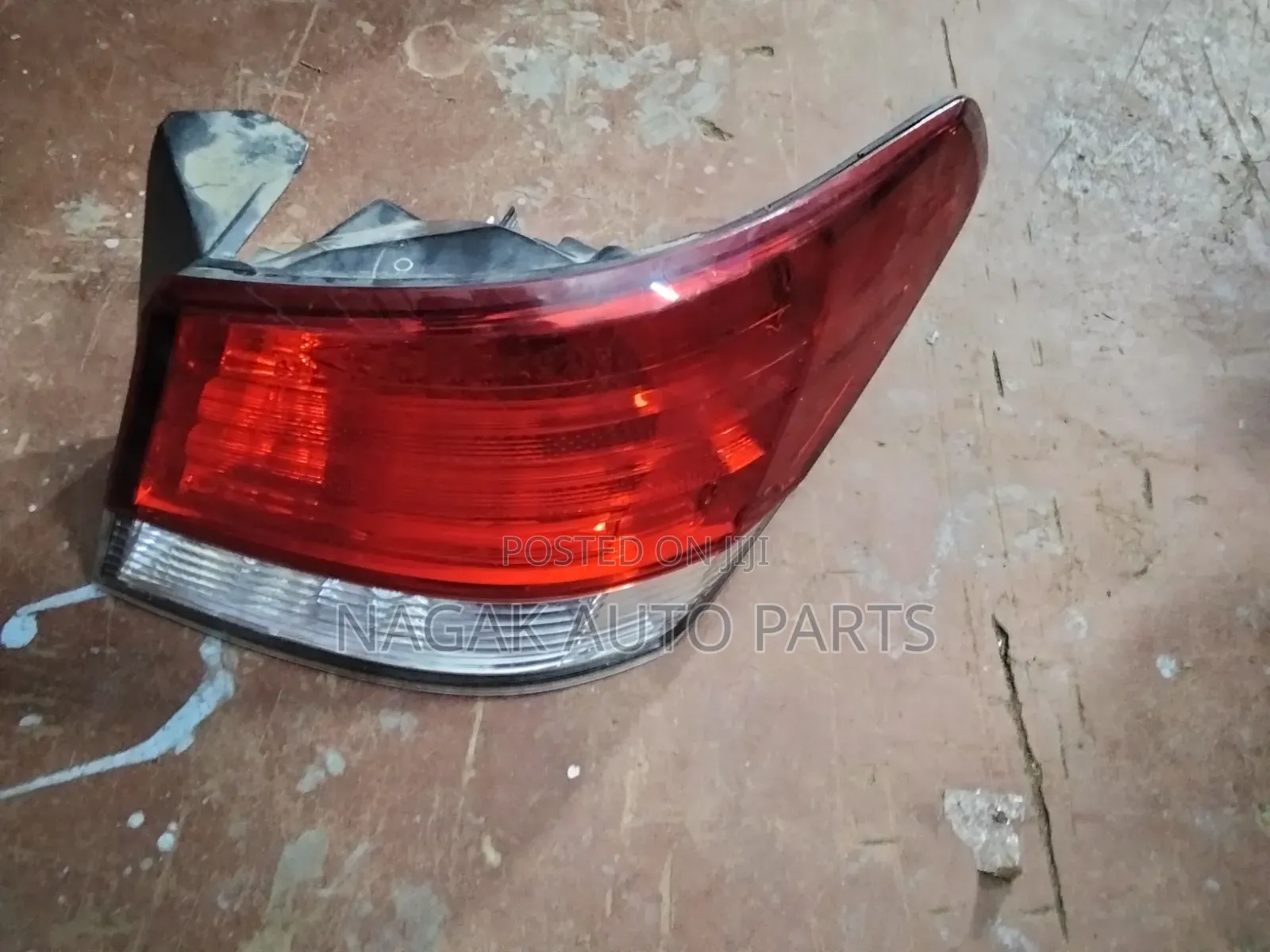 Subaru Legacy Br9 Tailight 2012 Saloon