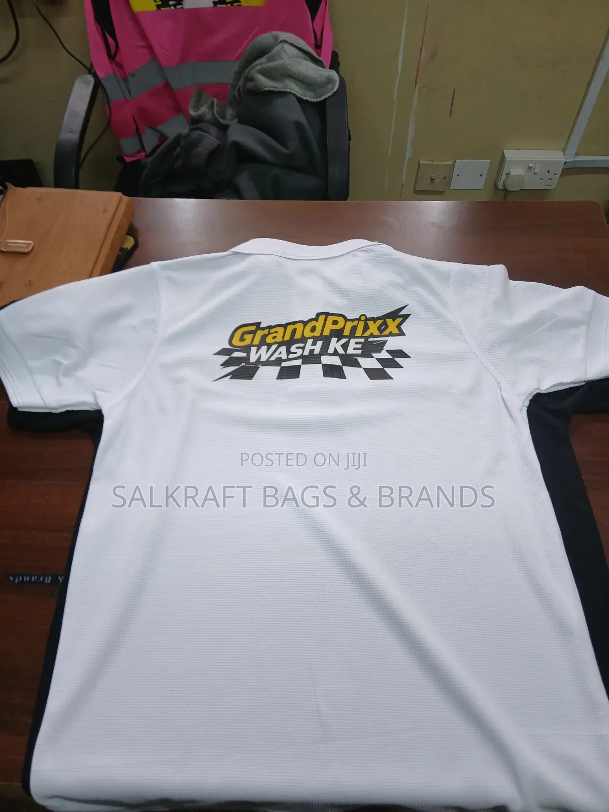 Custom Printed Polo Shirts – Print Your Logo Stand Out!