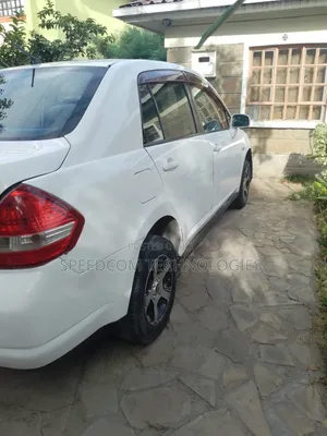 Nissan Tiida 2005 White
