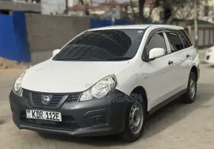 Nissan Advan 2017 White