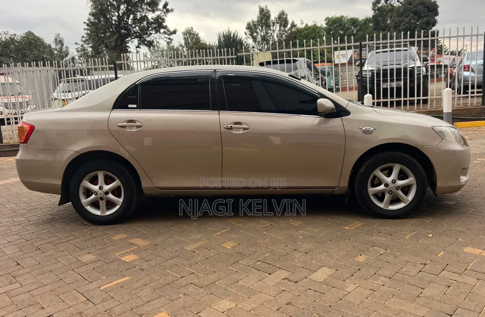 Toyota Axio 2006 Gold