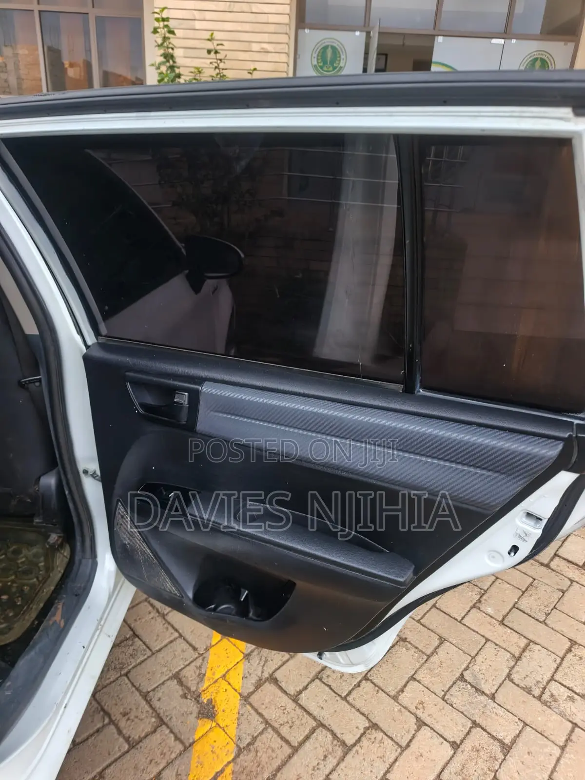 Toyota Corolla Fielder 1.5 Hybrid FWD 2014 White