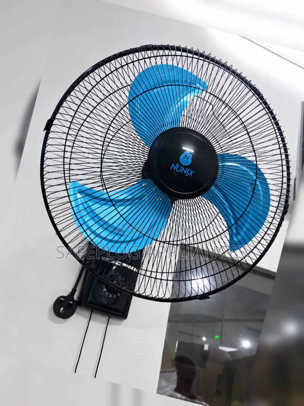 18-Inch Nunix Wall Mounted Fan – Space Saving Cooling Fan