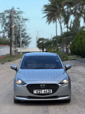 Mazda 2 2019 Gray
