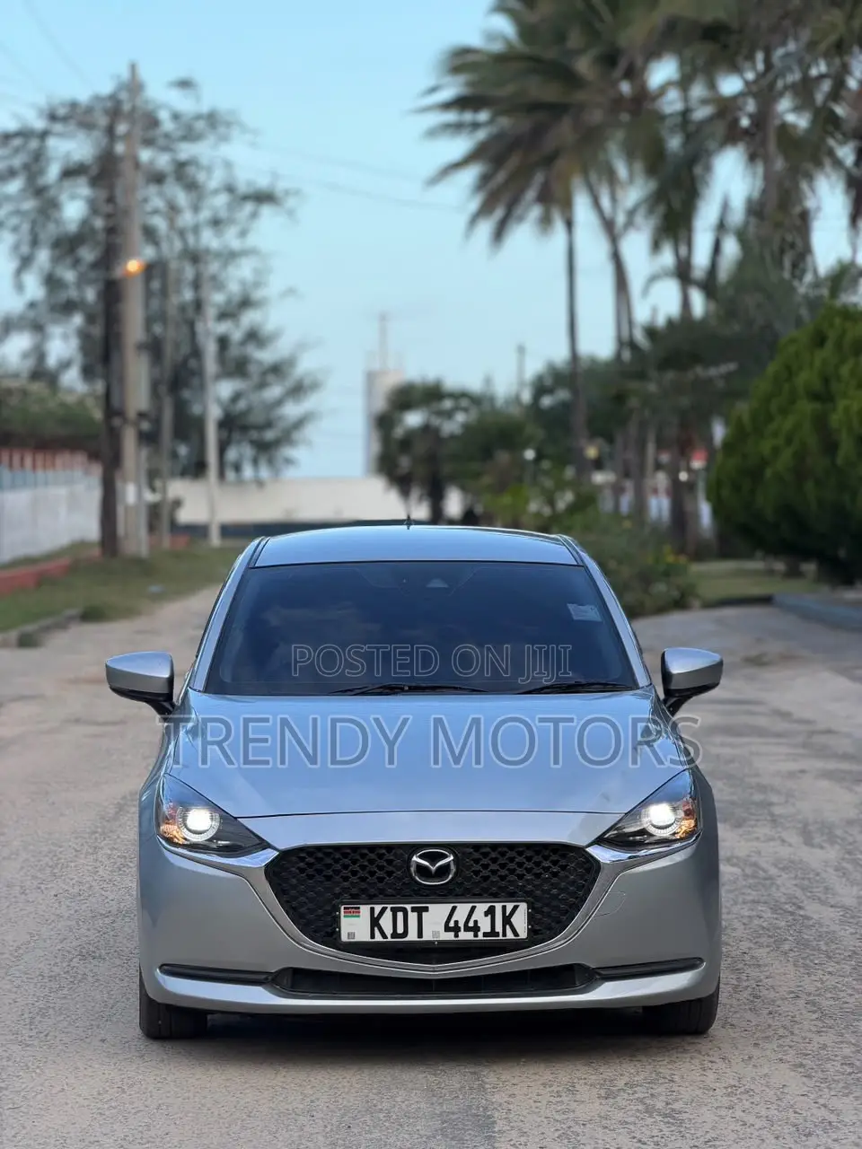 Mazda 2 2019 Gray