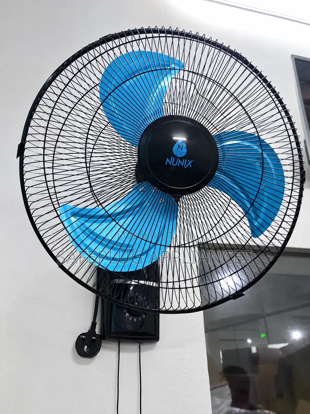 Nunix 18-Inch Wall Fan – Powerful Convenient Cooling