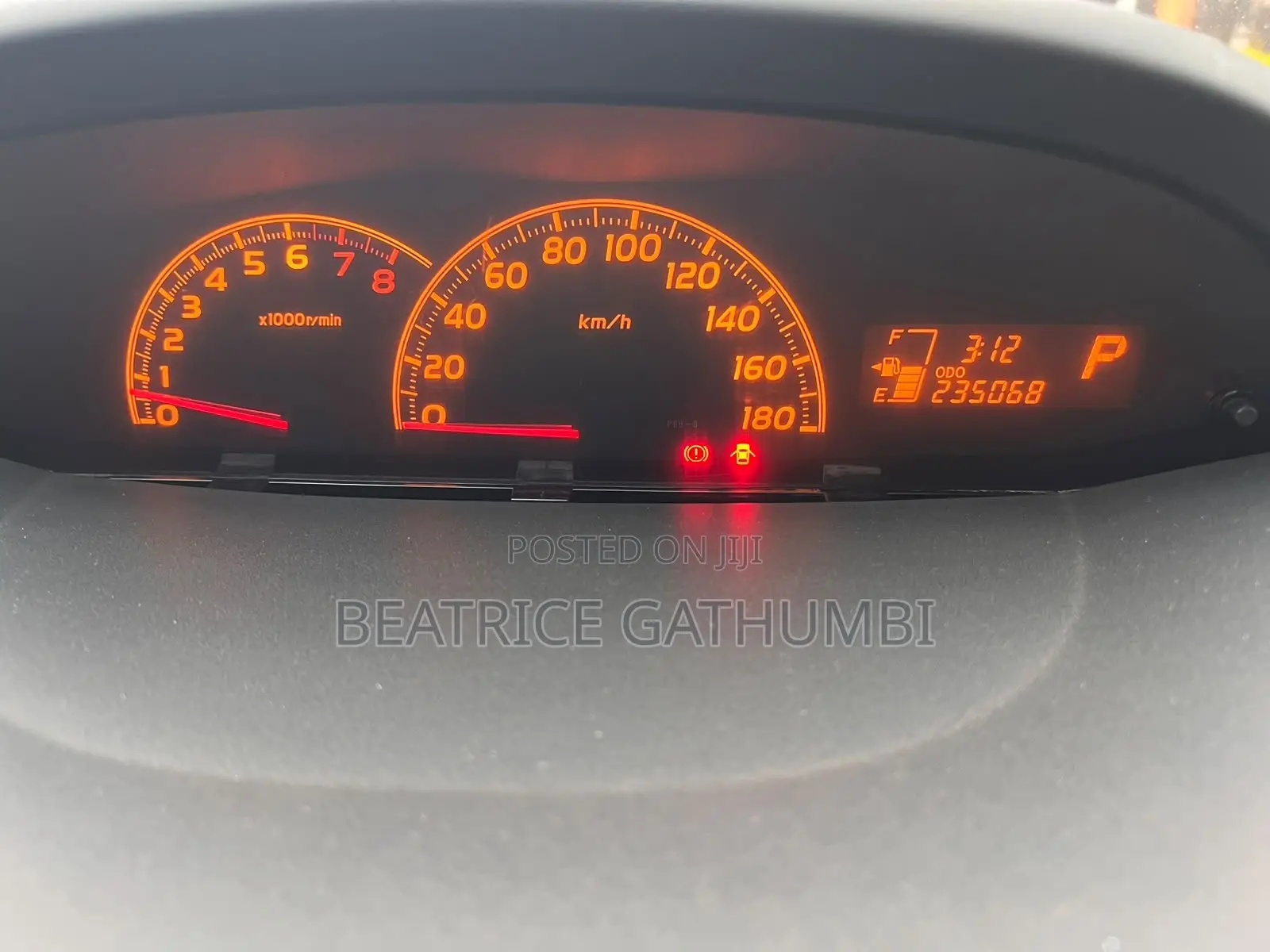Toyota Vitz 2009 White