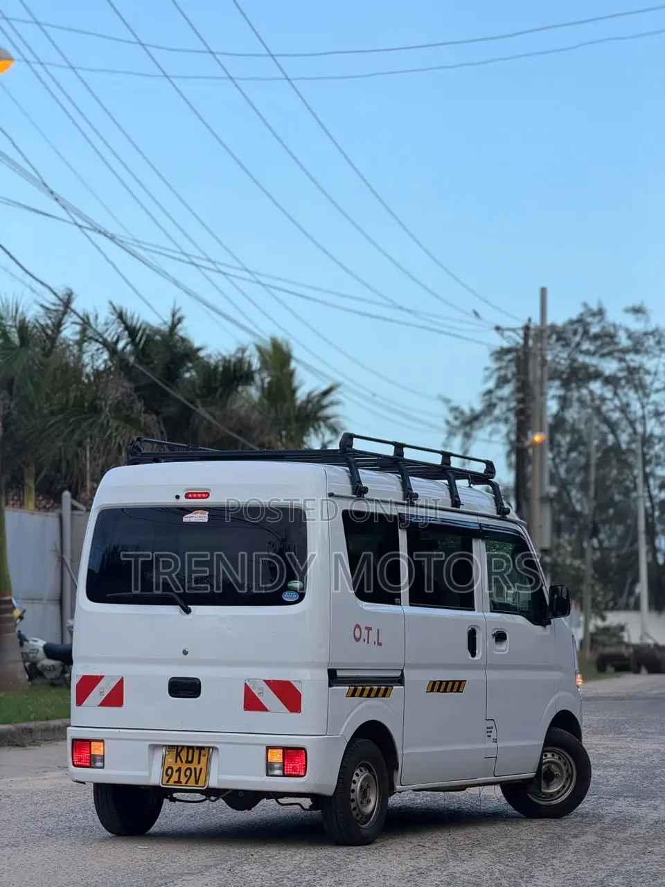 Suzuki EV 2018 White