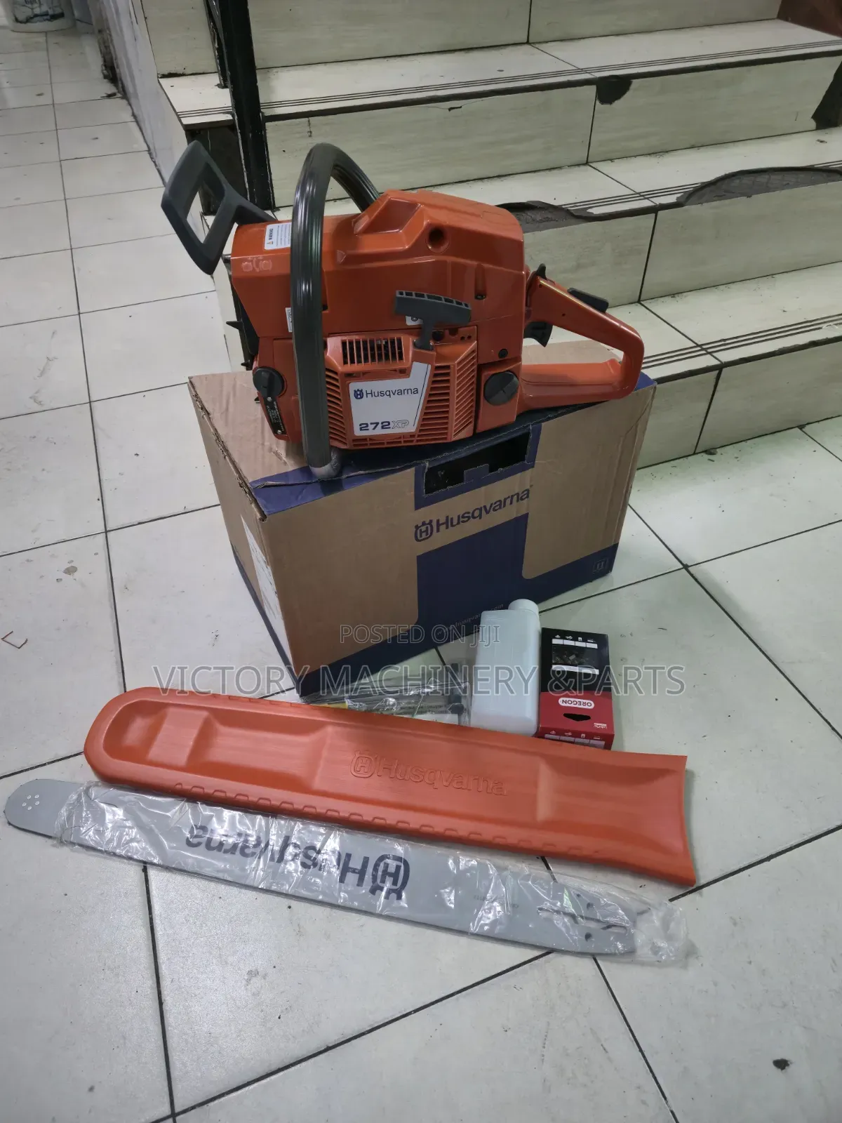 272XP Original Husqvarna 2 Stroke Petrol Chain Saw