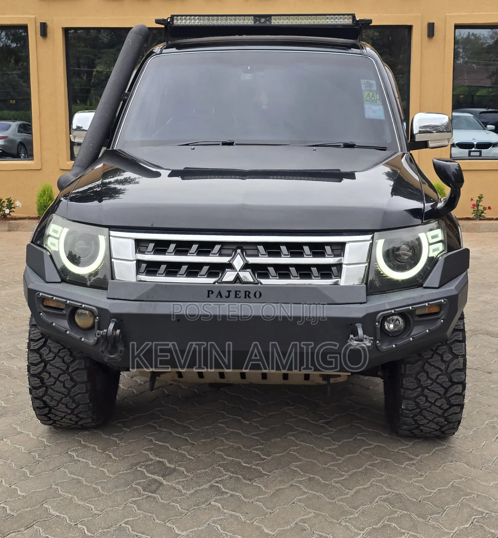 Mitsubishi Pajero 2017 Black