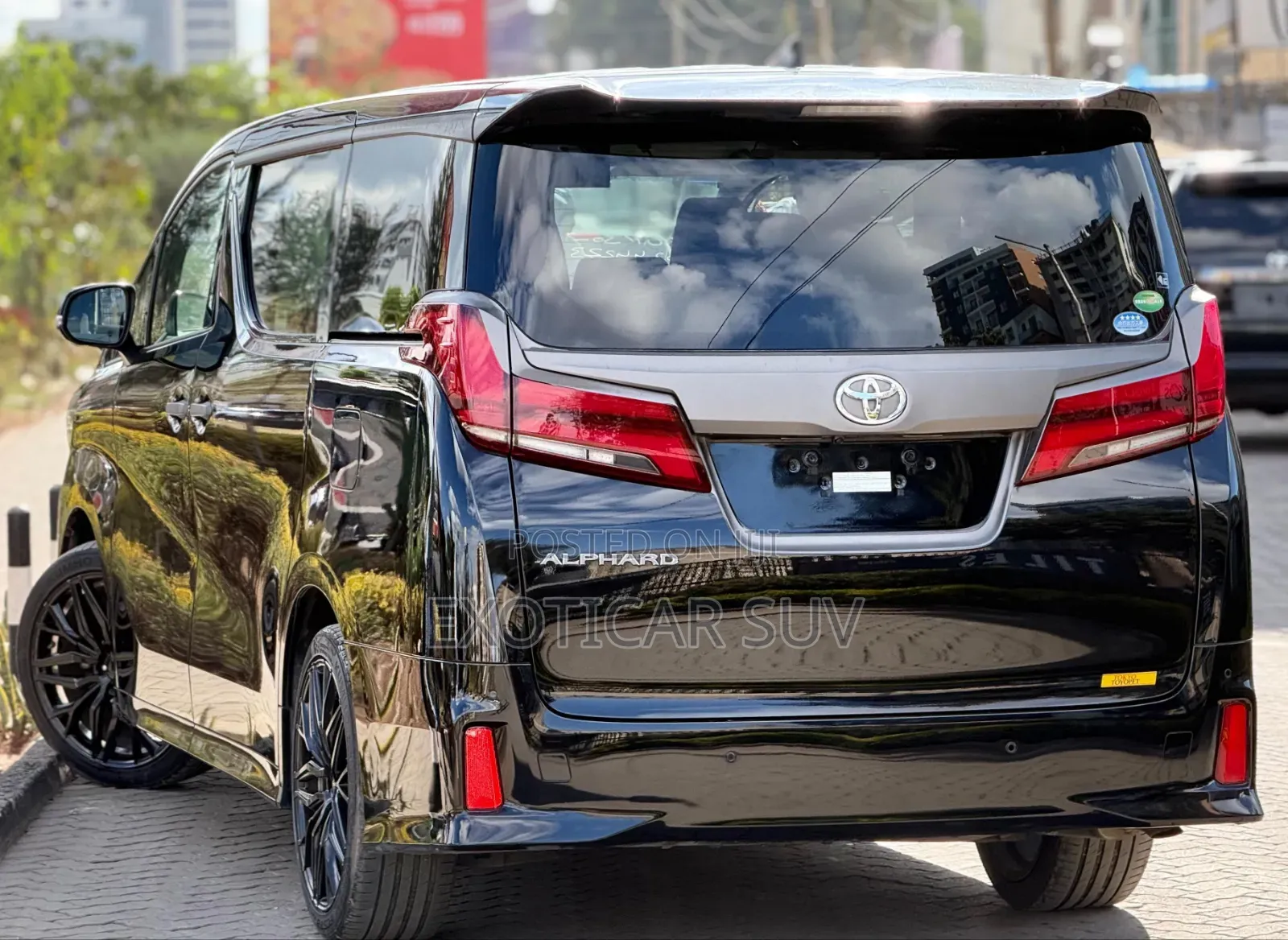 Toyota Alphard 2.5 Petrol AWD 2019 Black