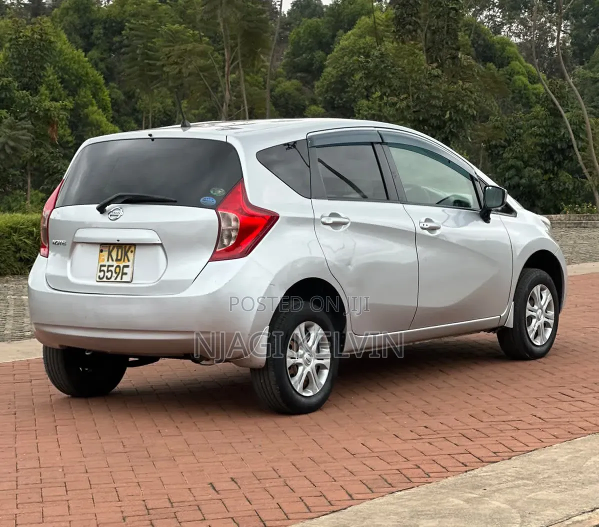 Nissan Note 2015 Silver