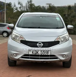Nissan Note 2015 Silver