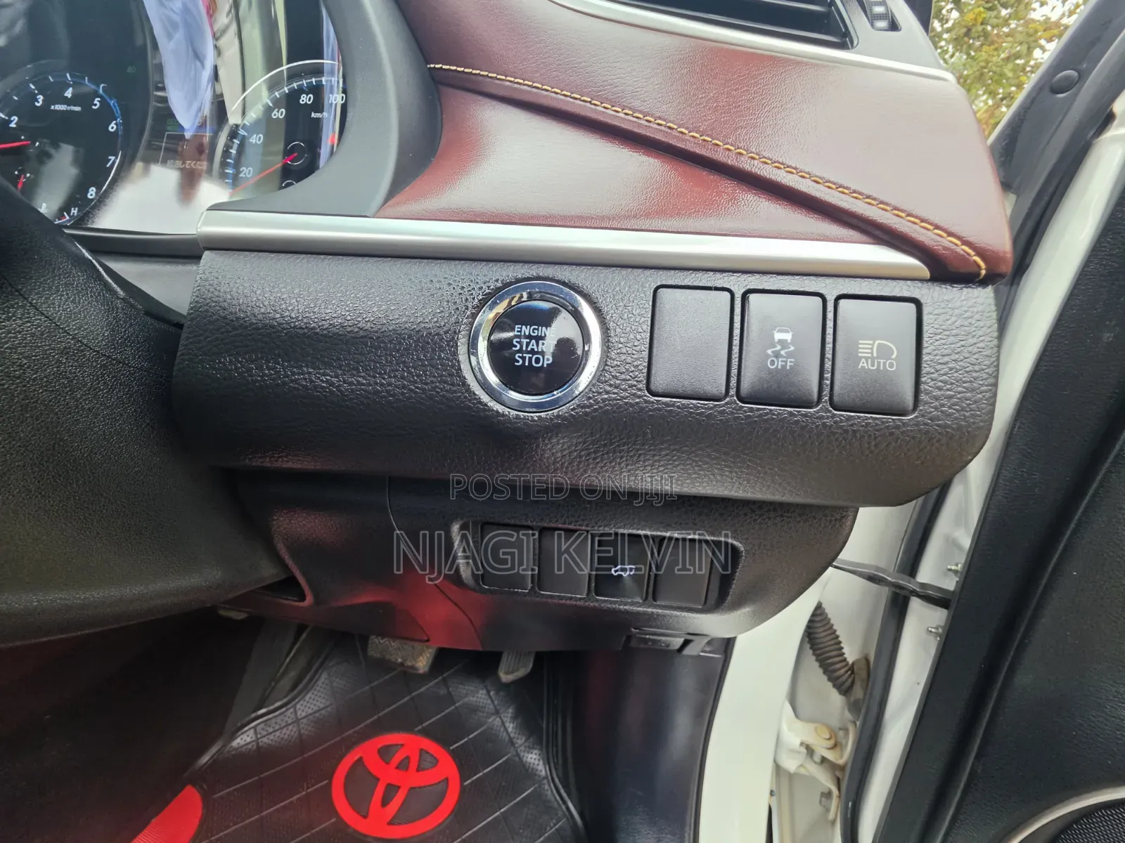 Toyota Harrier 2.0 4WD 2014 White